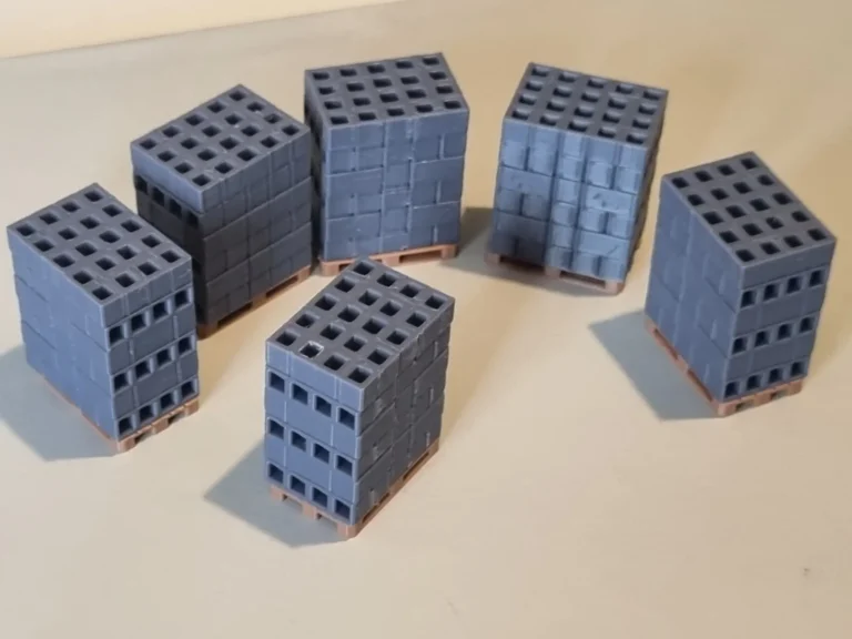 Construction Blocks on Pallets 1/50 Scale