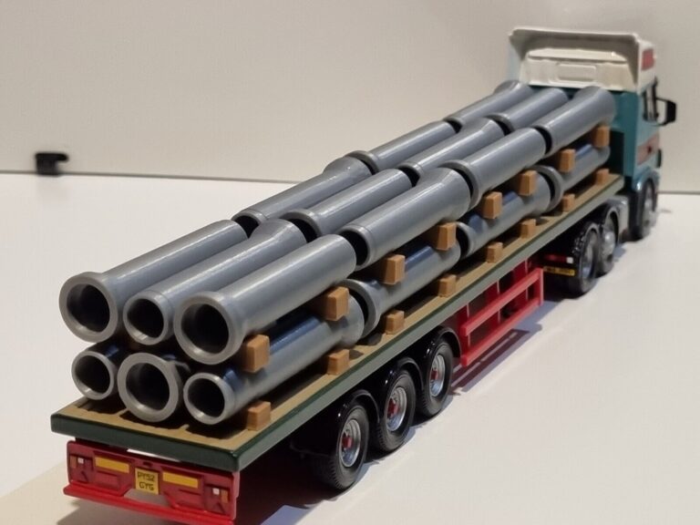 1/50 Scale Precast Pipes Truck Load
