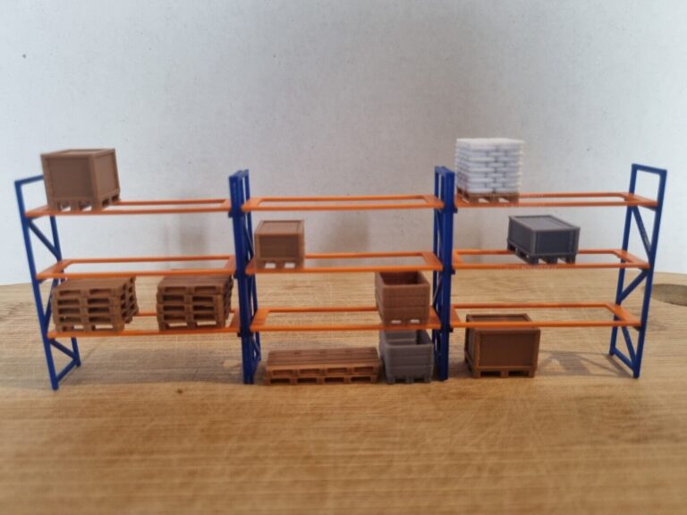 1/76 Scale Racking