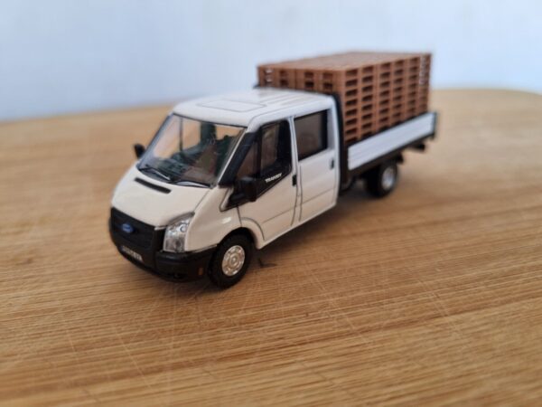1/76 Scale Ford Transit Pallet Load