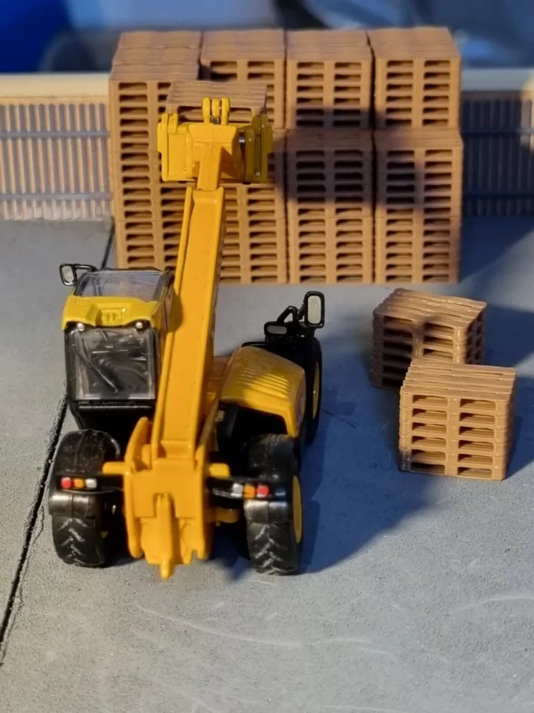 OO Gauge Euro Stacked Pallets