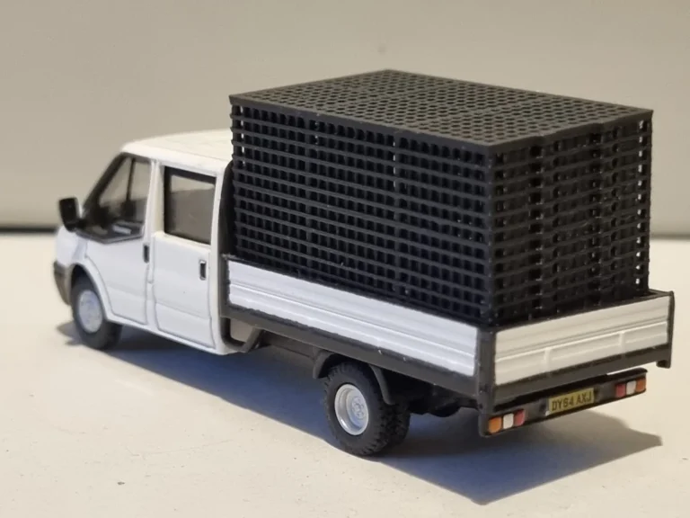 OO Gauge Ford Transit Waste Cage