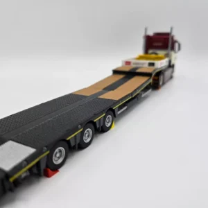 HGV Wheel Chocks 1/50 Scale