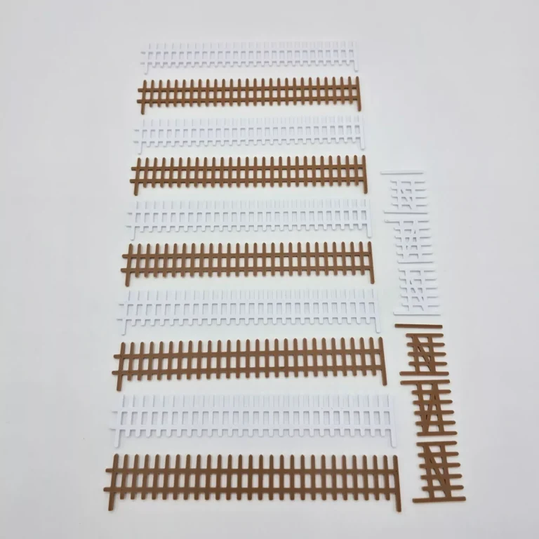 O Gauge Picket Fencing with Gates 1/43.5 Scale