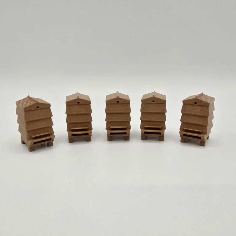 Beehives 1/32 Scale