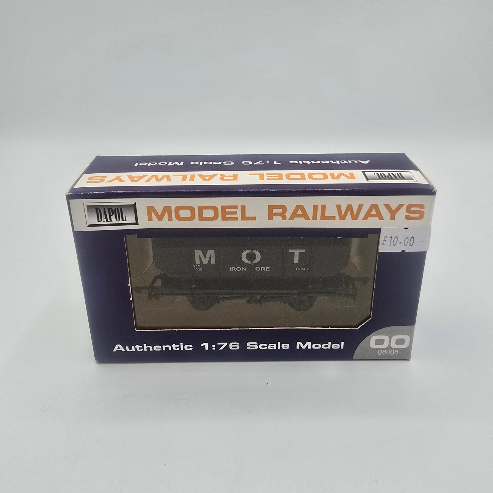 Dapol wagon B588 M O T 21T Hopper